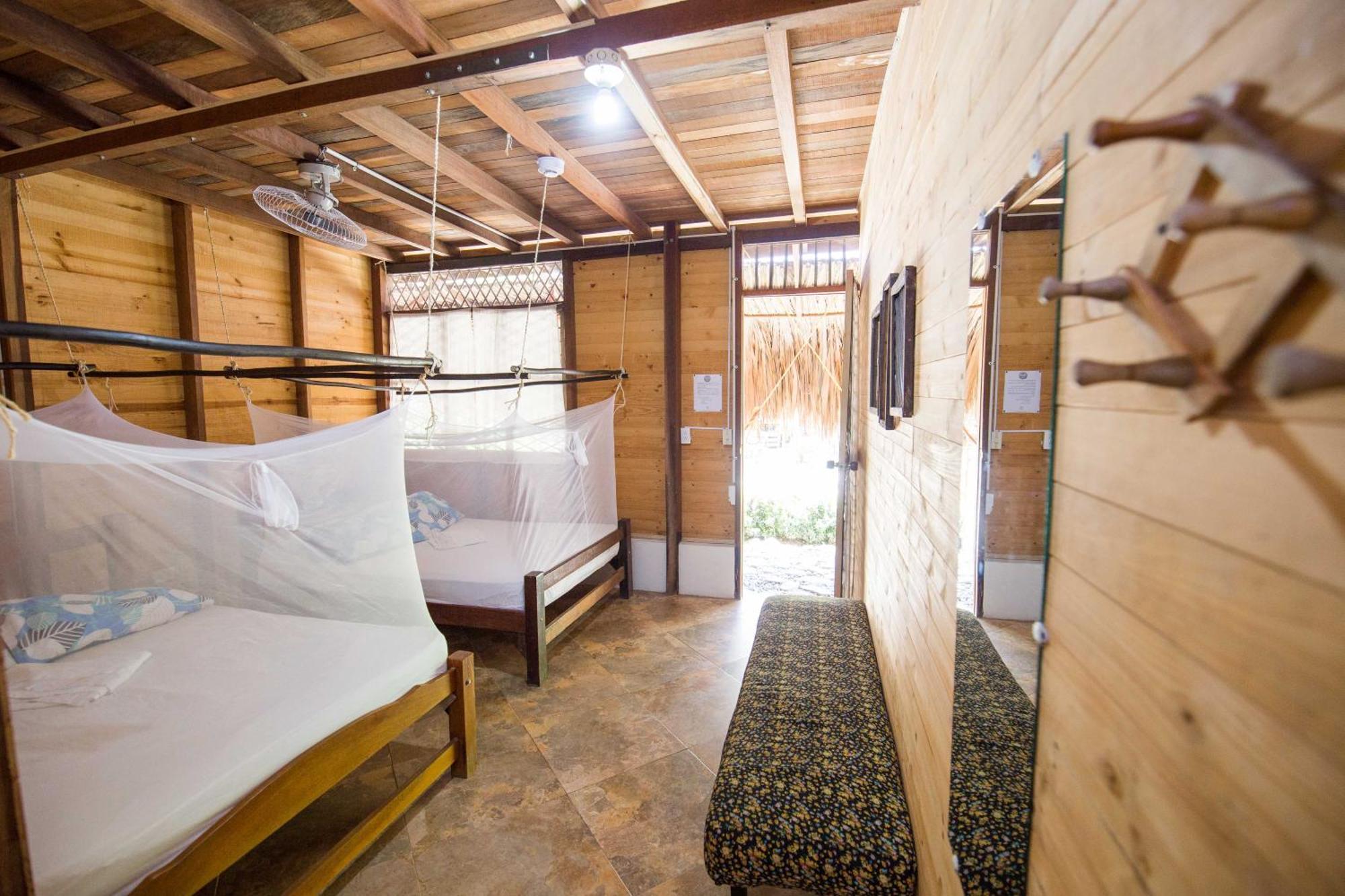 Bella Flor Hostel Palomino Exterior photo