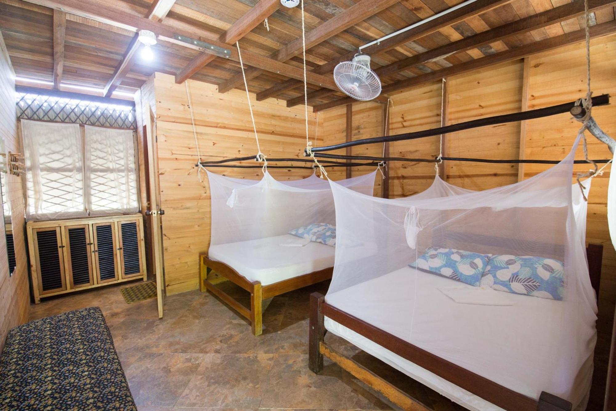 Bella Flor Hostel Palomino Exterior photo