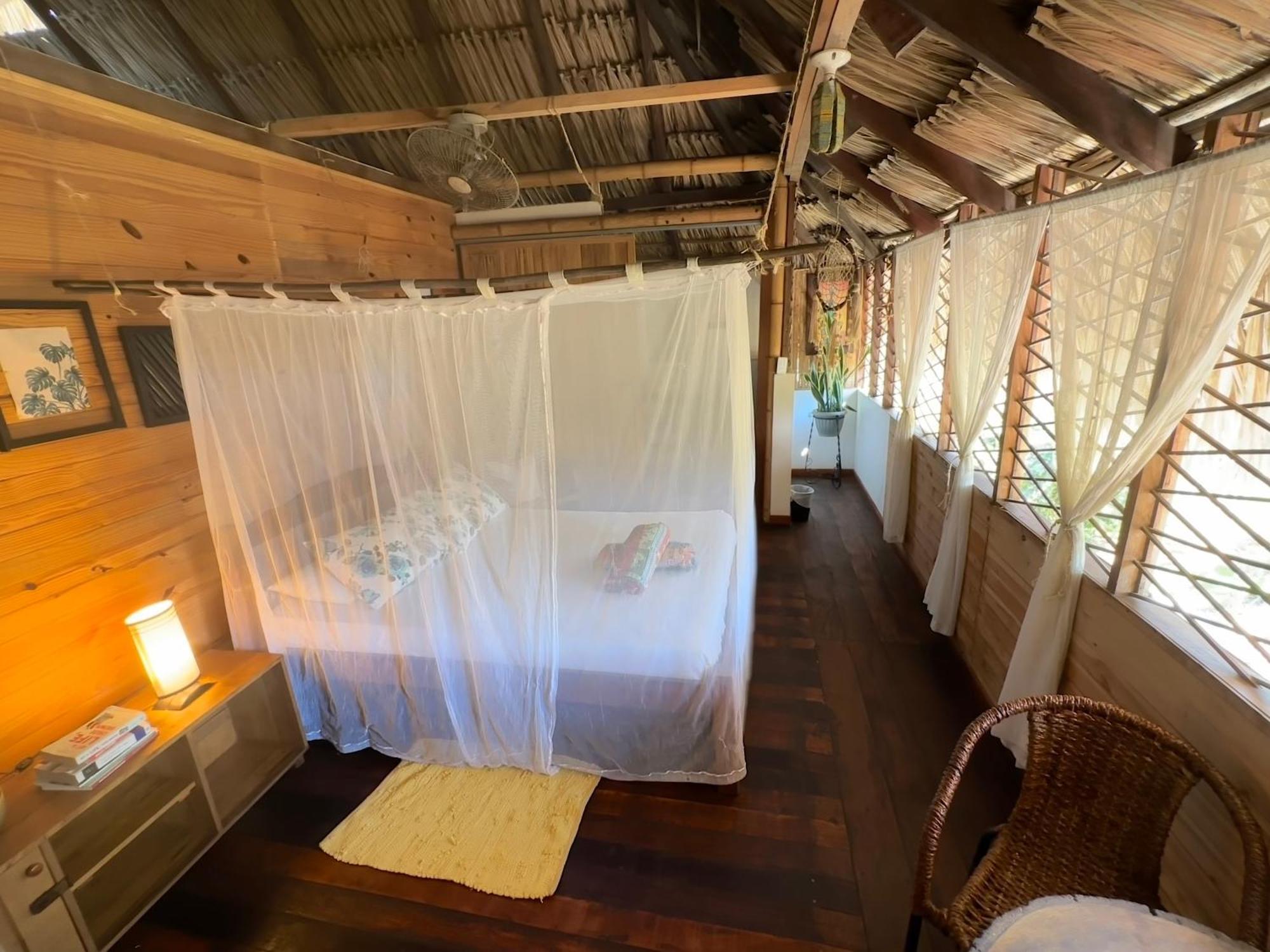 Bella Flor Hostel Palomino Exterior photo