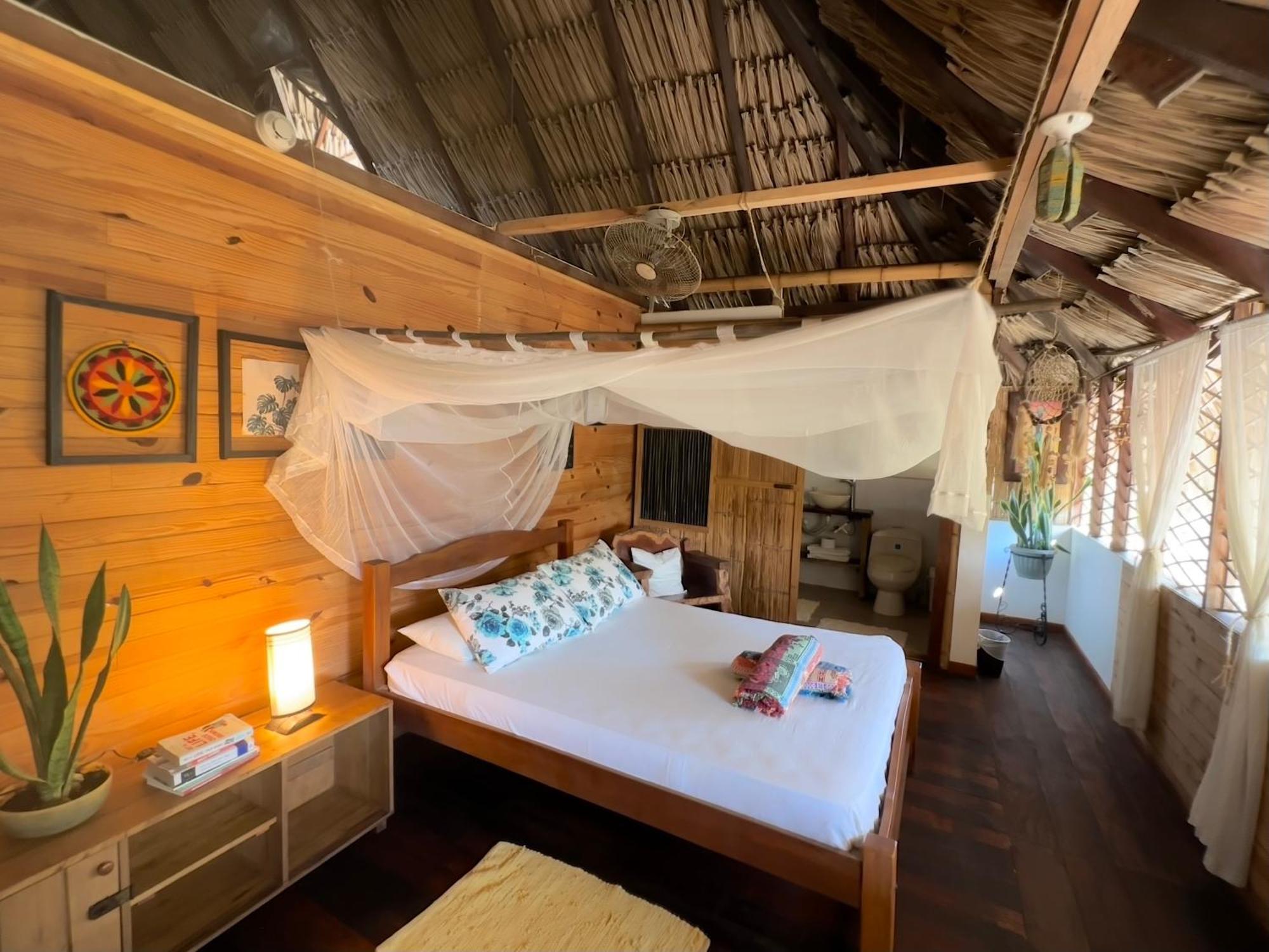 Bella Flor Hostel Palomino Exterior photo